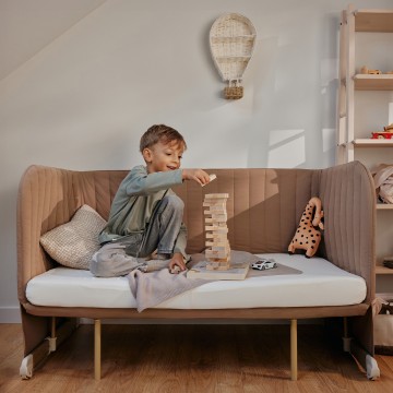 Lionelo Thomi Plus 5 w 1 Beige Carmel — Łóżeczko 5 w 1