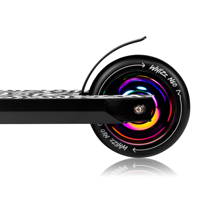 Lionelo Whizz Neo Black Carbon Multicolor — Hulajnoga